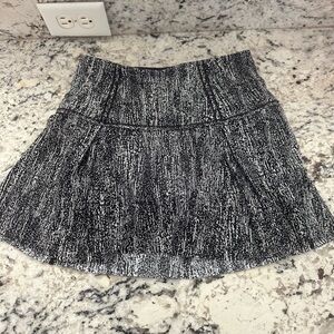 Lululemon Athletica Black and White Skater Skirt